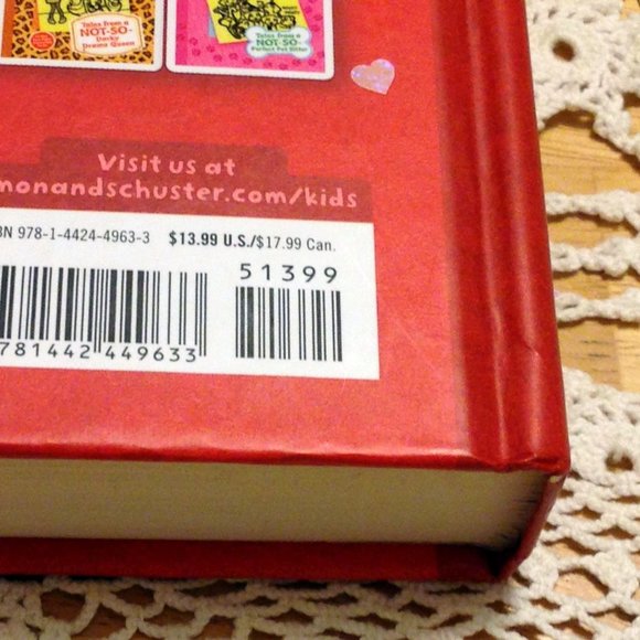 Dork Diaries, Middle Grades, Volume 6, Tales from a not-so-happy heartbreaker - Picture 5 of 6